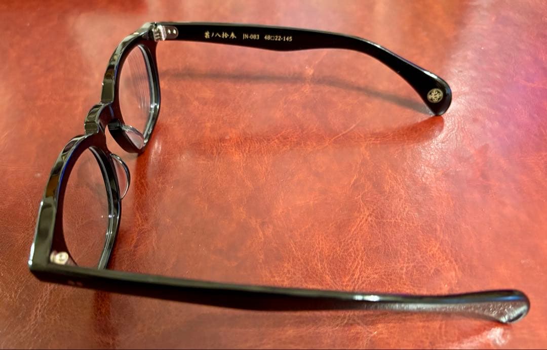 甚六作 JN-083 (ブラック) セルロイド 未使用