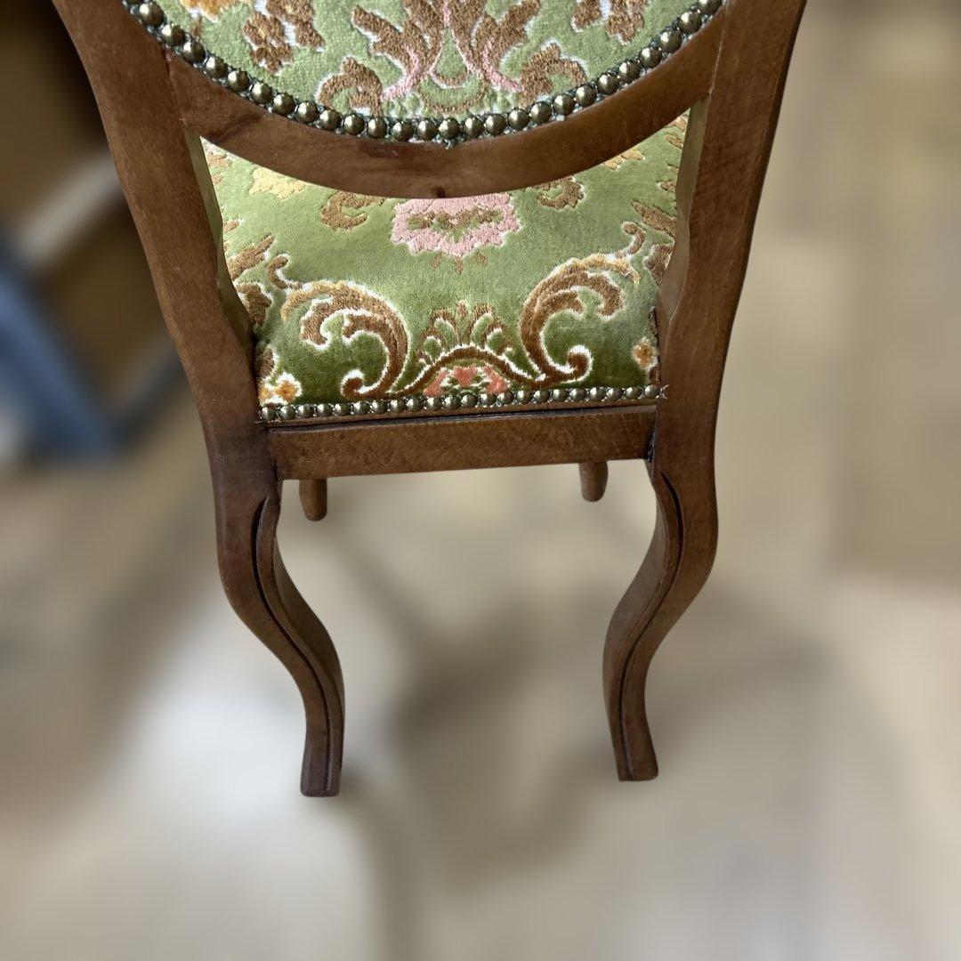 イタリア製　チェア　背もたれあり　モダン　アンティーク　西洋