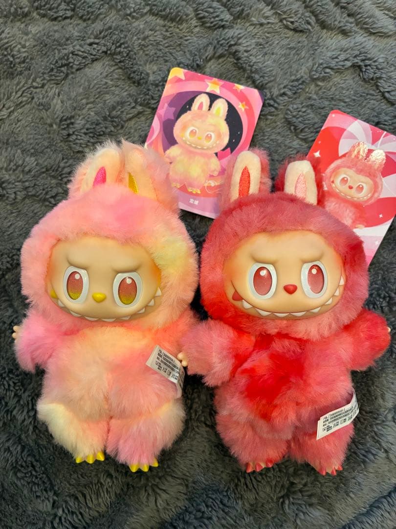 ラブブ Big into Energy ぬいぐるみペンダント 2個セット