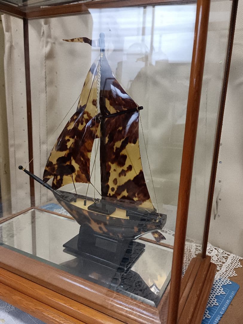 鼈甲帆船置物 木製台座付き