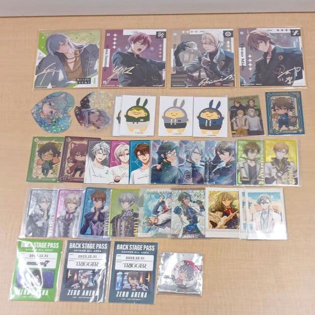 ❶アイナナ 紙類 特典 色紙 ぱしゃこれ 箔押しなど 大量 まとめ売り