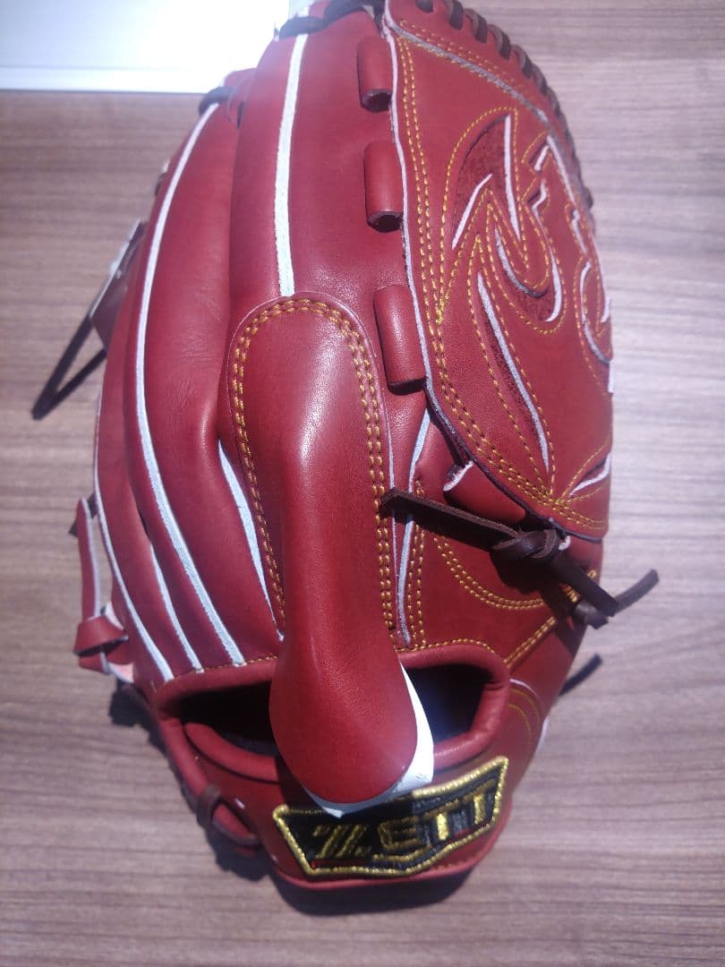 ZETT PROSTATUS 硬式グローブ 投手用