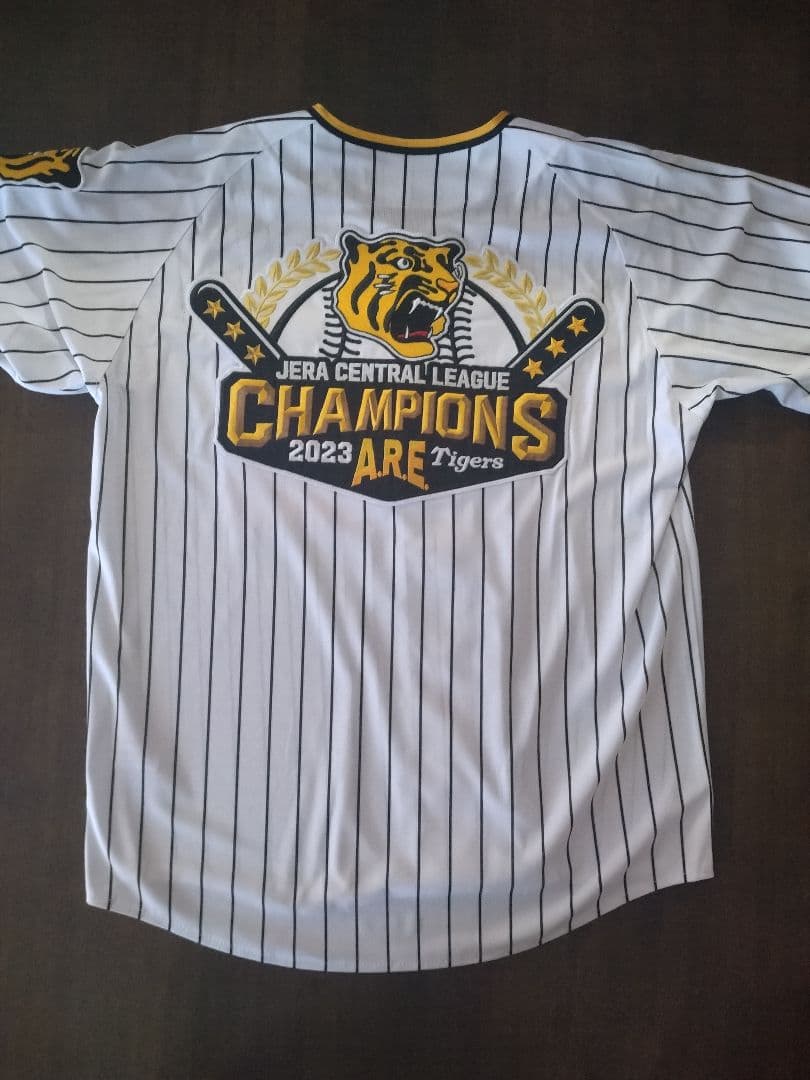 ☆プロフ内ユニホーム販売中☆ 阪神タイガースユニホーム 優勝記念ユニホーム