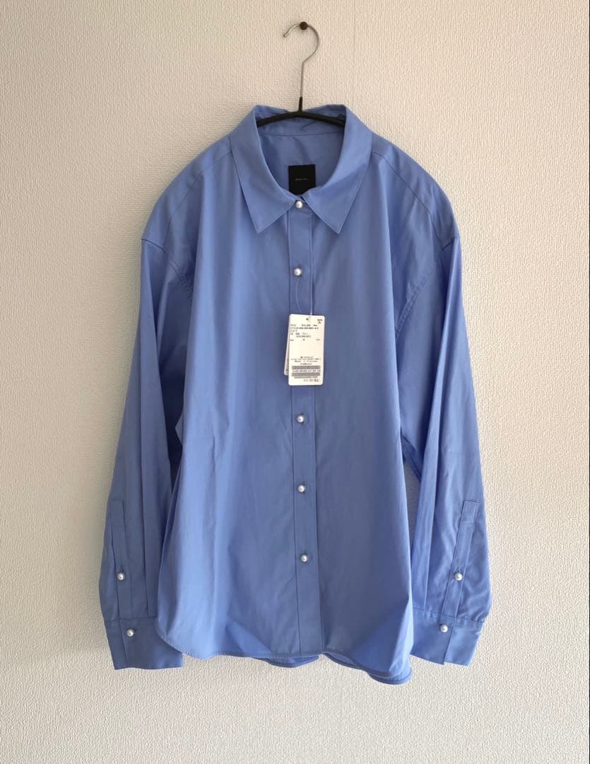 【新品未使用】Spick and Span パールボタンシャツ 現行品 2025