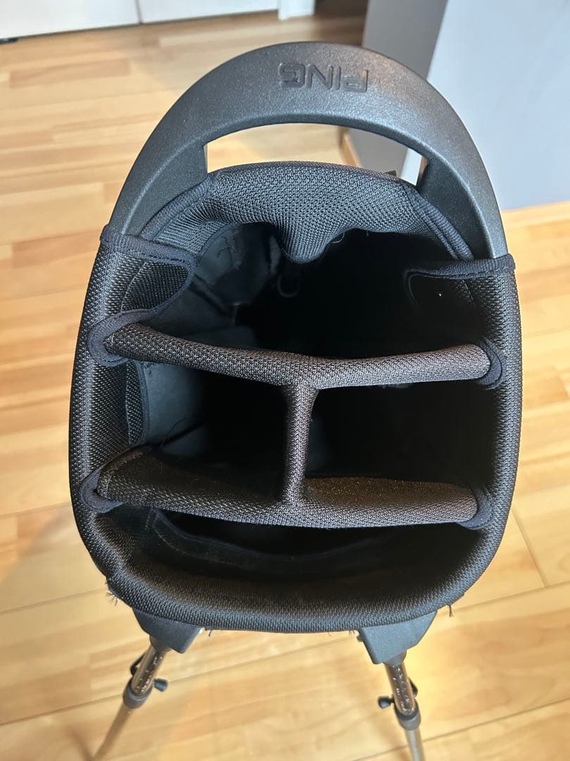 PING ゴルフ　キャディバッグ ブラック スタンド付き