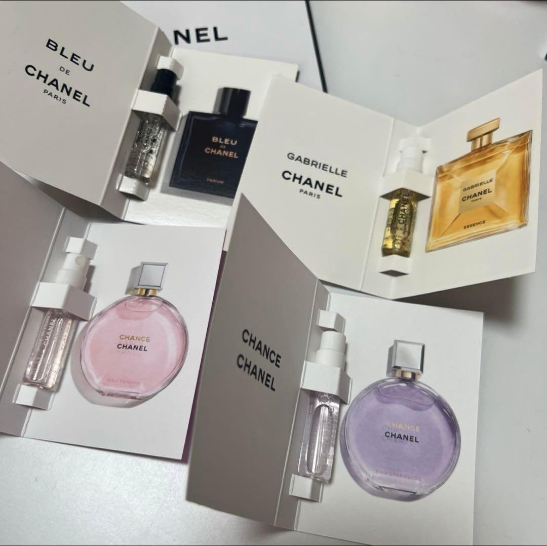 新品未使用 CHANEL カメリアフトゥーラ パウダーチーク 限定品