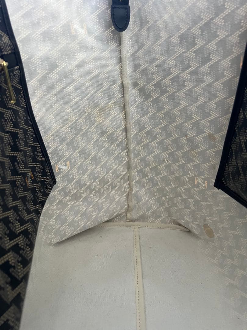 レザレクション　ラニウス　ワイド　トートバック　　　　ダークブラック