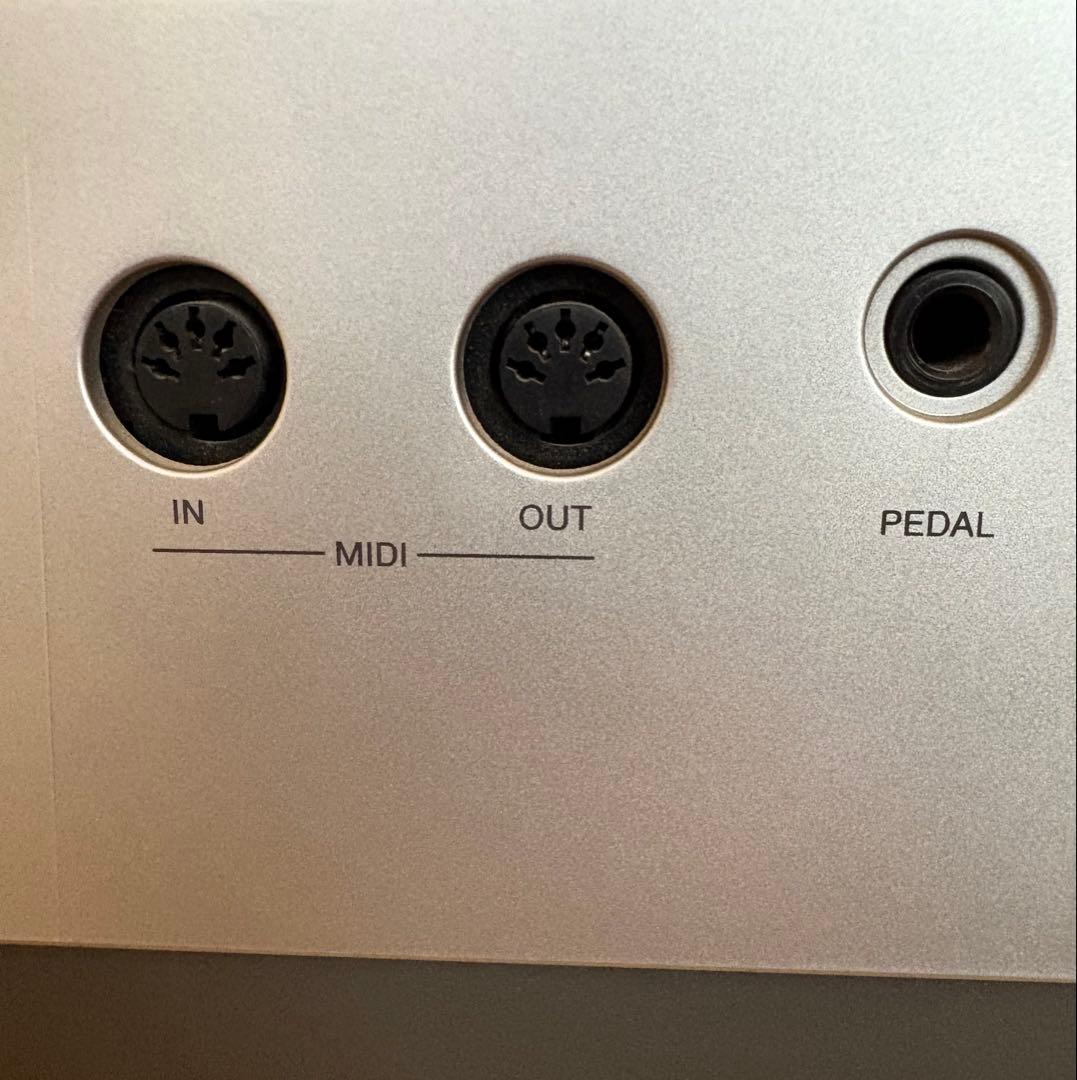 【送料無料】大人気YAMAHA P-70 電子ピアノ88鍵盤