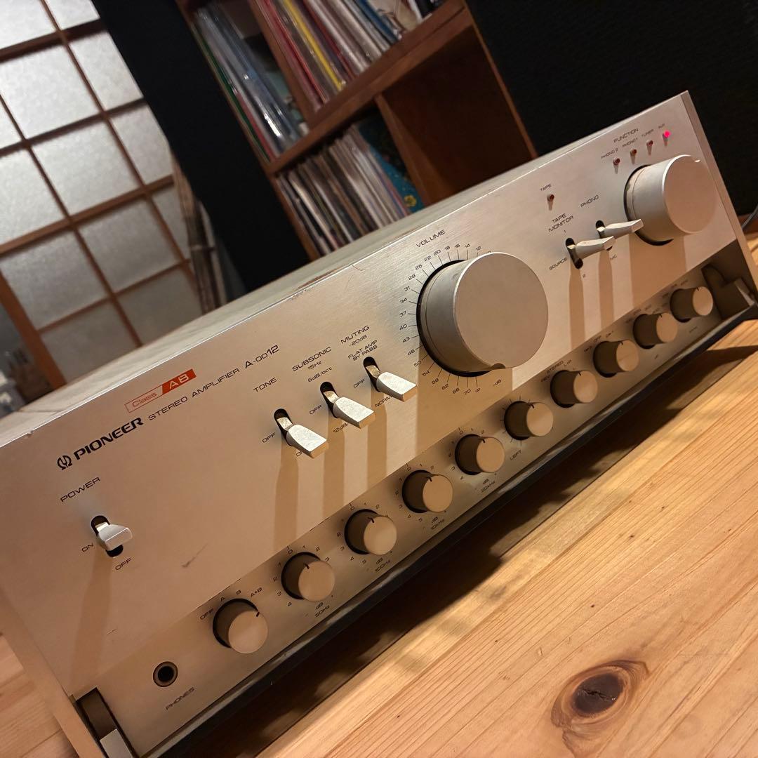 ジャンク　Pioneer A-0012 プリメインアンプ