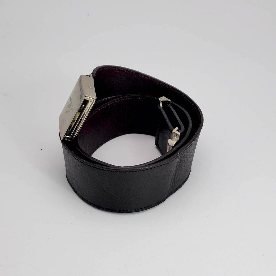 プラダ ベルト ロゴバックル シルバー金具 レザー ブラウン　スクエア