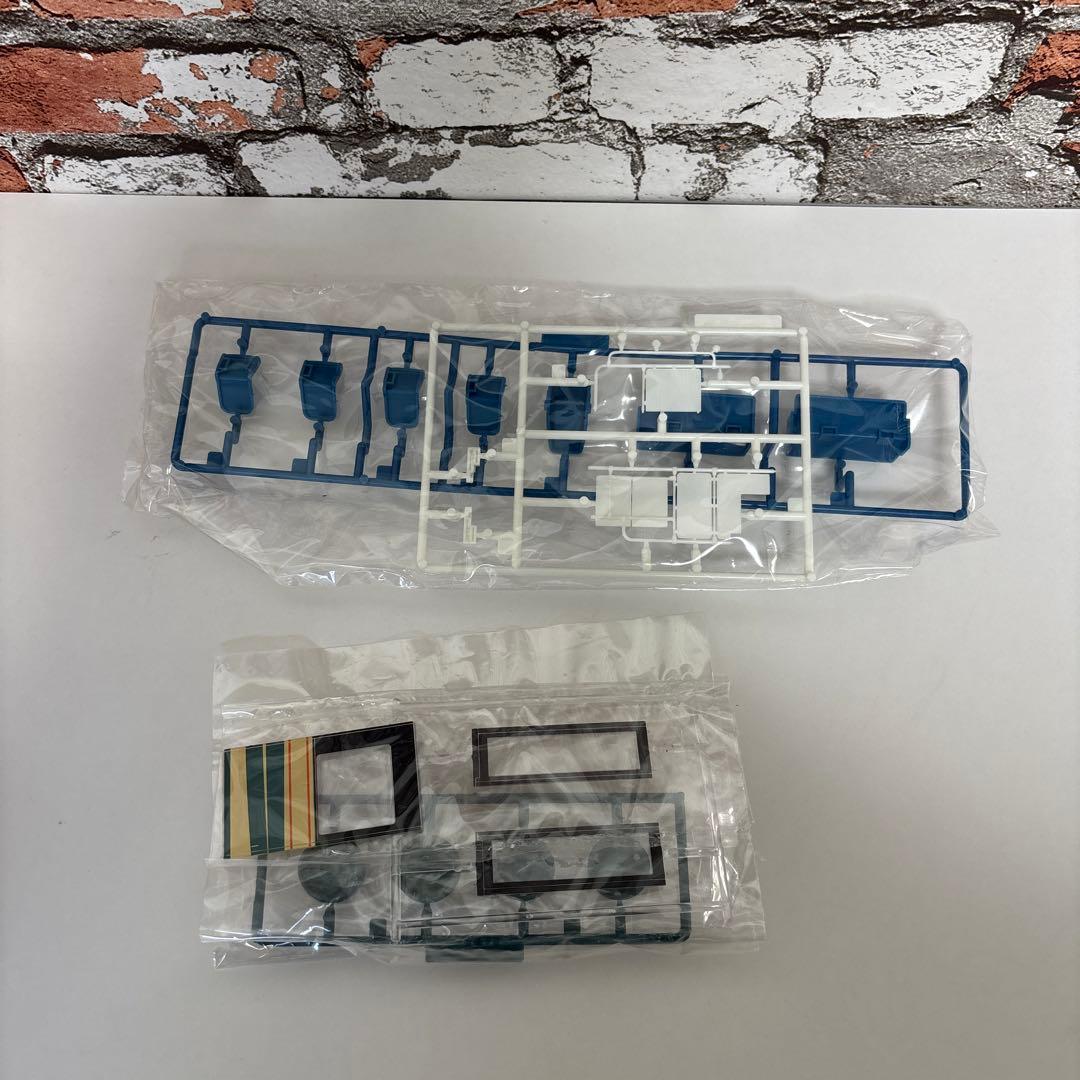 タ*ク様 アオシマ　西武バス　いすゞエルガ　ノンステップバス　ボディ塗装済み　1