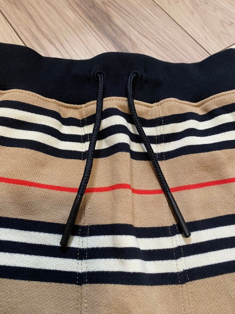 新品 Burberry バーバリー スウェットパンツ チェック柄 ベビー ２歳