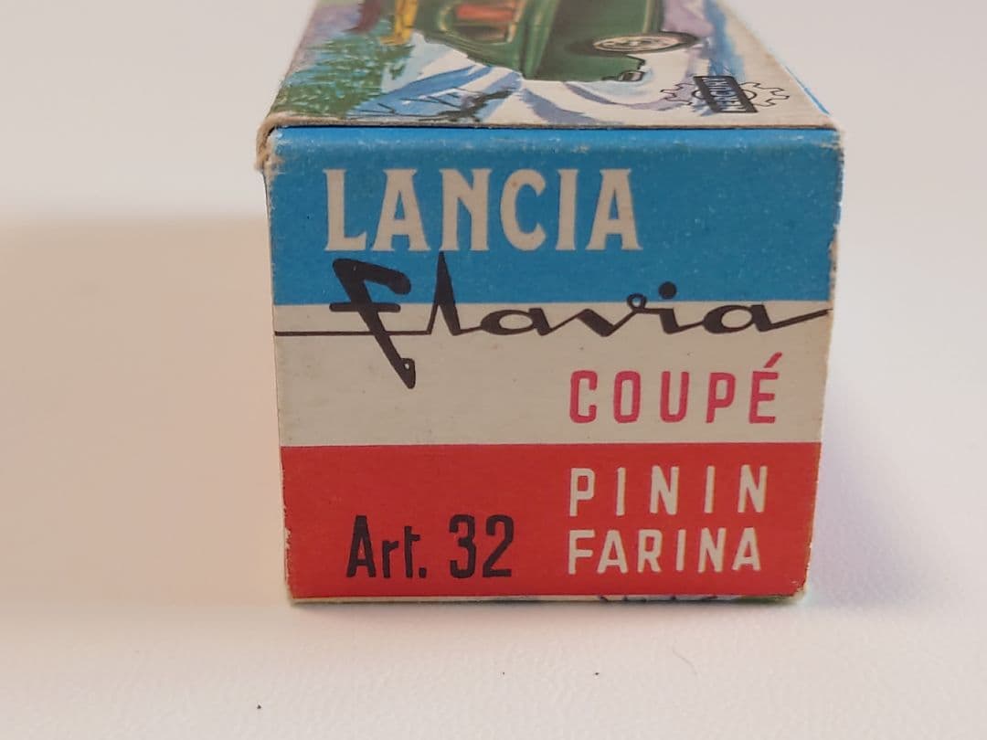 MERCURY Art.32 LANCIA FLAVIA COUPE (赤)