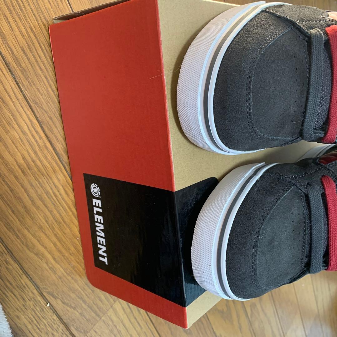 element GLT2 サイズ28.5 色　木炭ライムレッド