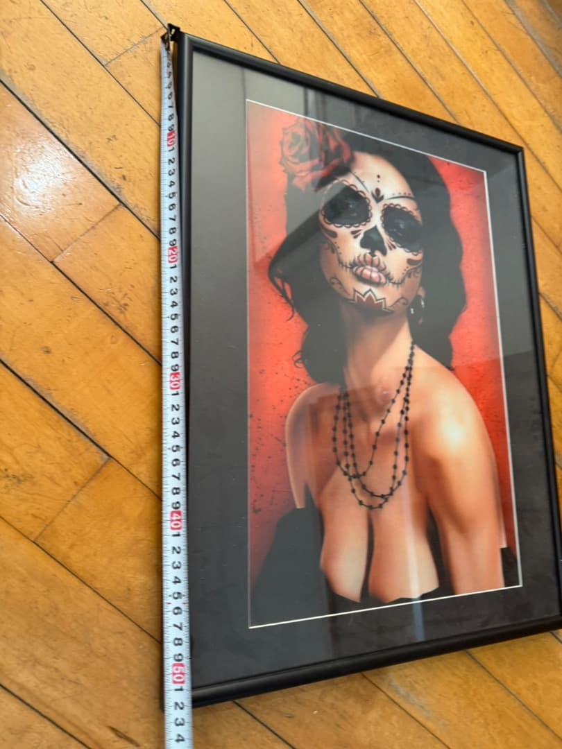 その他 Isabella Muerta by Daniel Esparza