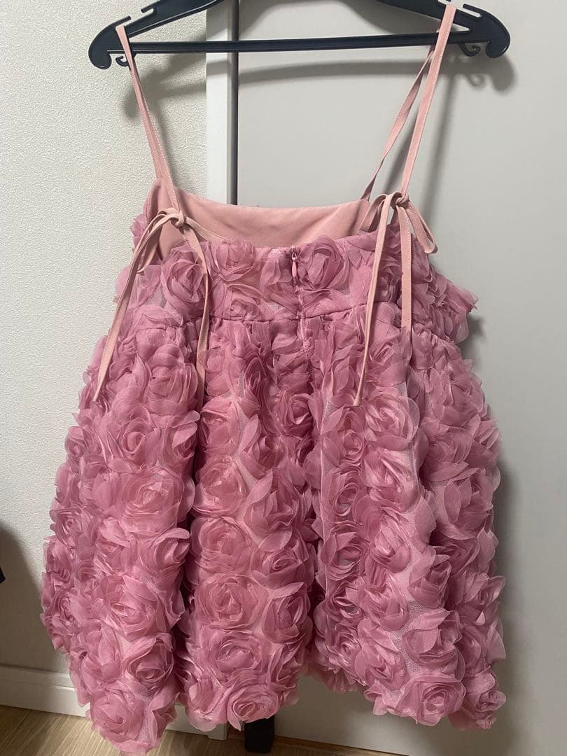 【美品】fitmoreローズモチーフキャミソールbibiy【最終値下げ】