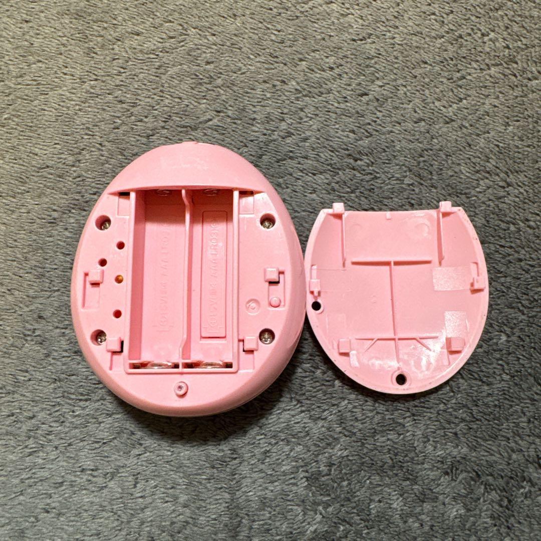 「ケース付き」たまごっちみーつ サンリオ ピンク 本体