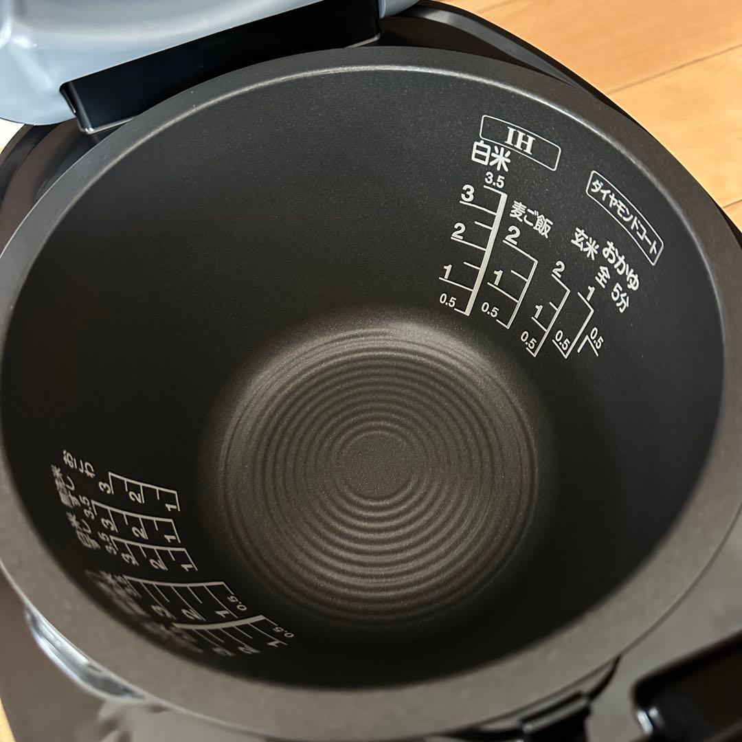 【TOSHIBA】炊飯器 RC-6XM (3.5合炊き)