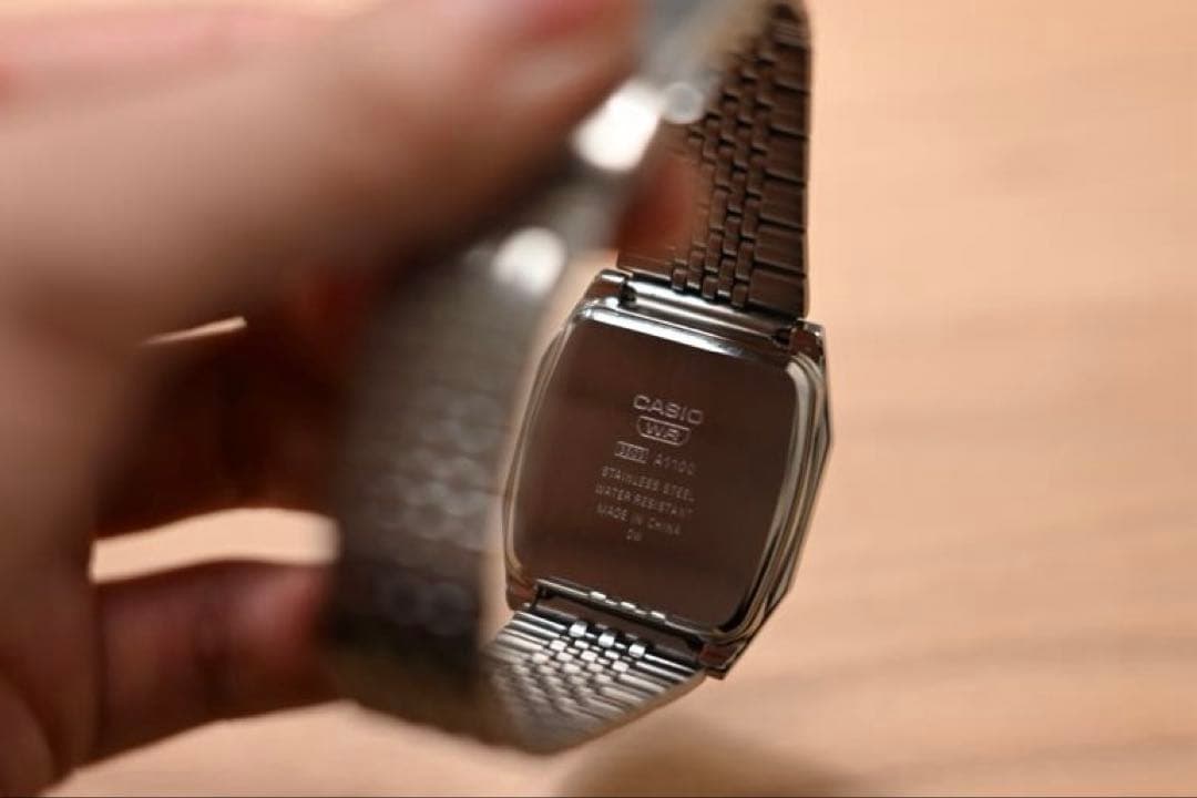 時計 CASIO A1100D-1JF