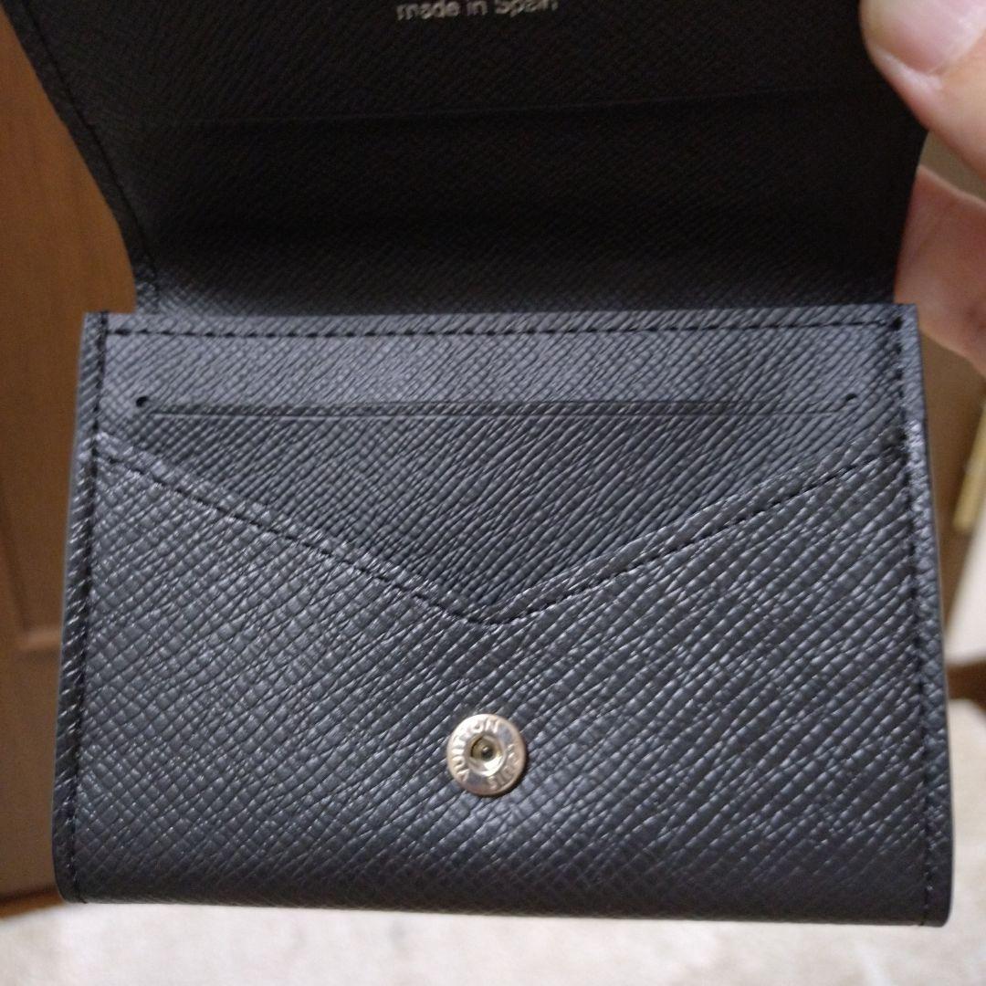 【新型】ルイヴィトン　アンヴェロップカルトドゥヴィジット　エピ　黒　名刺入れ