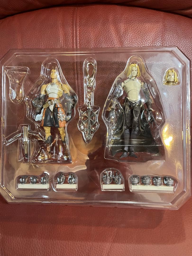 ベイグラントストーリー ブリングアーツ アシュレイ・ライオット&シドニー・ロスタ