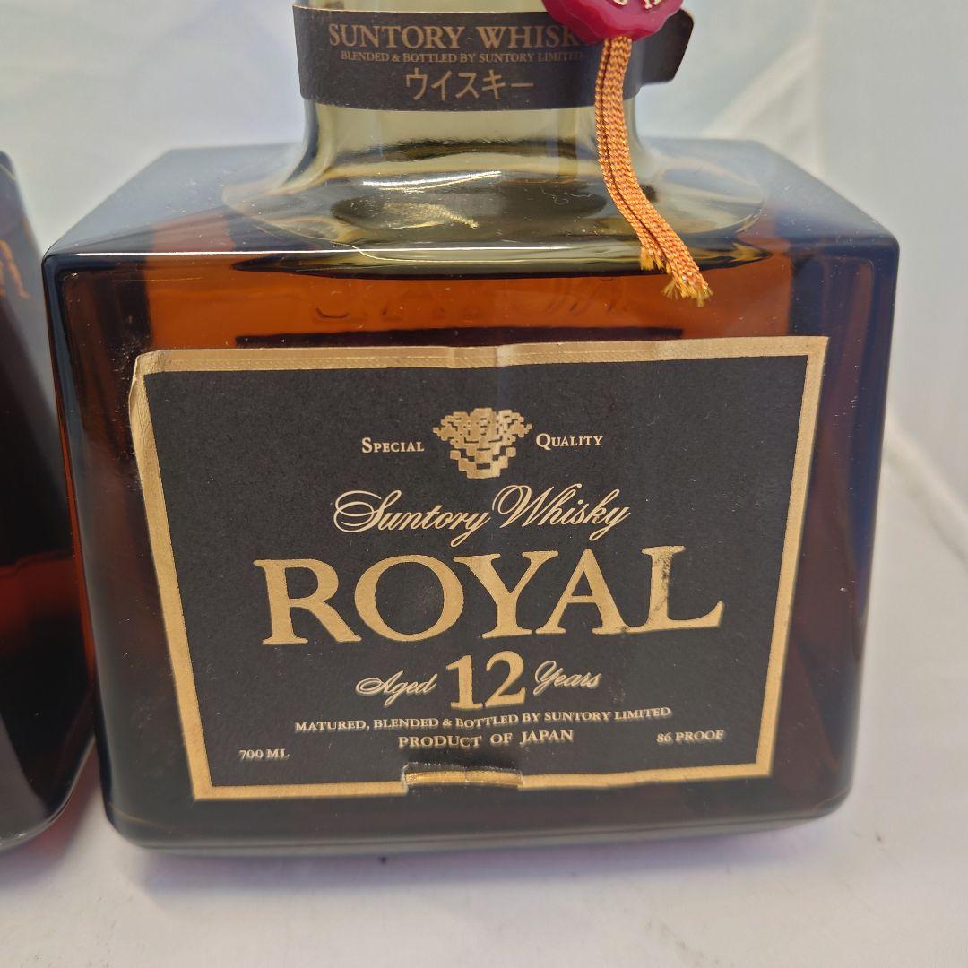2本セット　サントリー　ローヤル　12年　ウイスキー　ブラックラベル　700ml