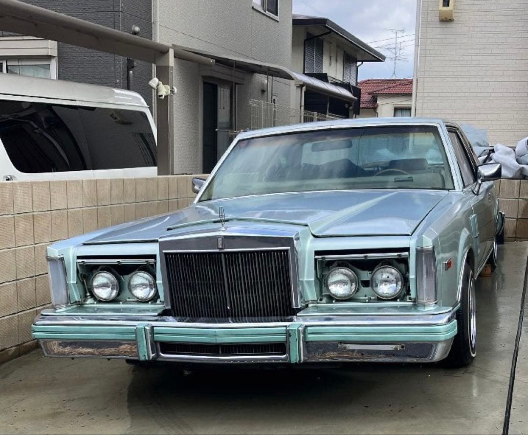 リンカーン　コンチネンタル　マークⅥ ディーラー車　書類あり