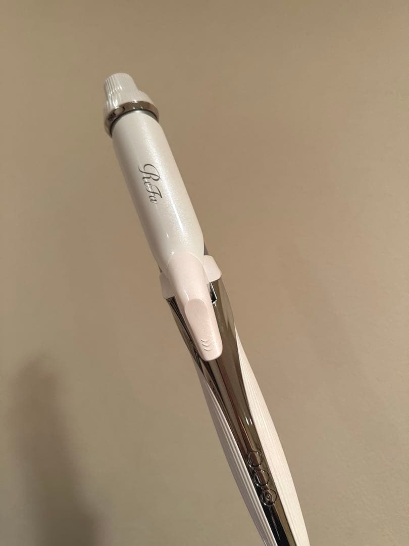 Refaリファカールヘアアイロン ホワイト/シルバー　32mm