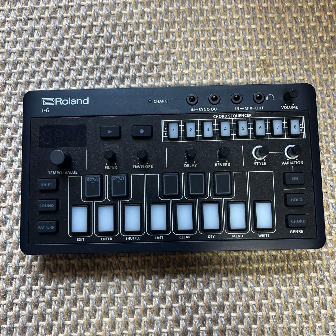 Roland J-6 Chord Synthesizer コードシンセサイザー