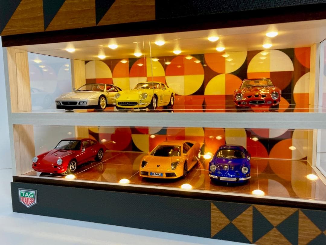 1/43展示可・Bauhausデザイン・照明付ディスプレーBOX /ネオジオラマ