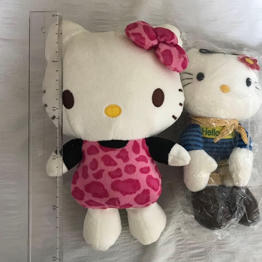 サンリオ　ハローキティ BIGサイズぬいぐるみ２点