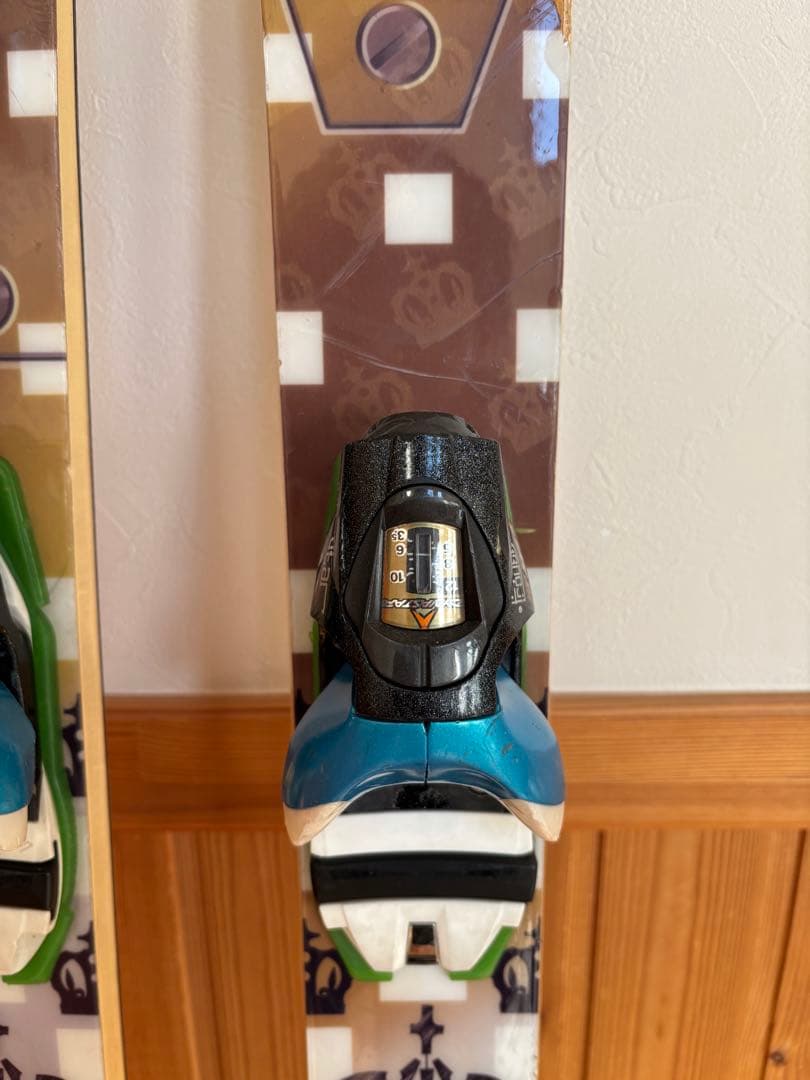 25日まで送料無料strictry AROA 167cm フリースキー ビン付き