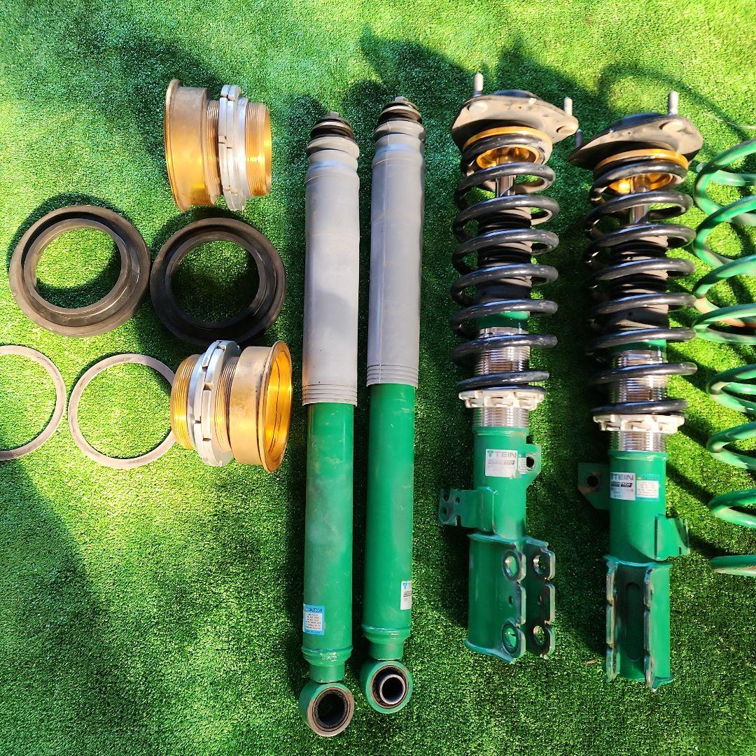 トヨタ　ノア　車高調　AZR60G-TEIN