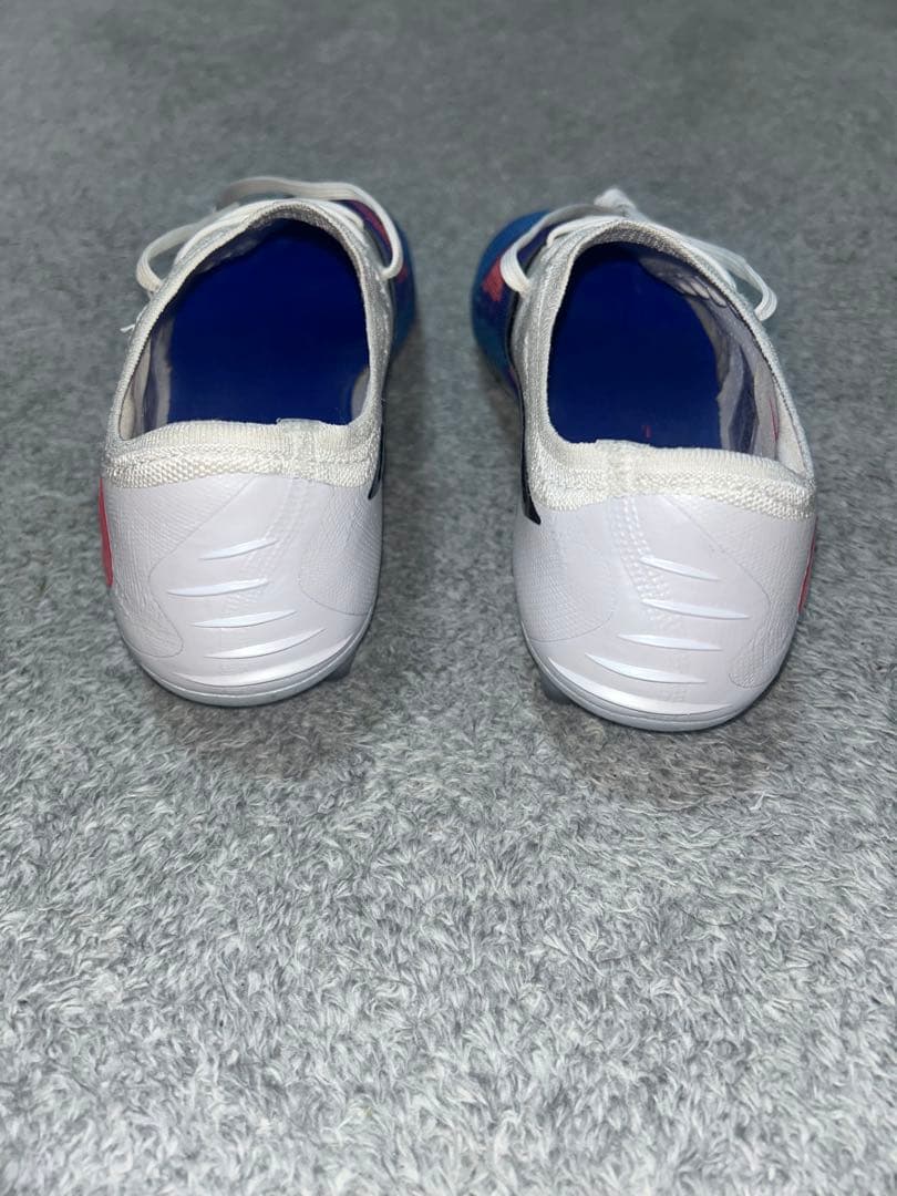 NIKEナイキ　ファントム6 LOW AG エリート ナップサック付き