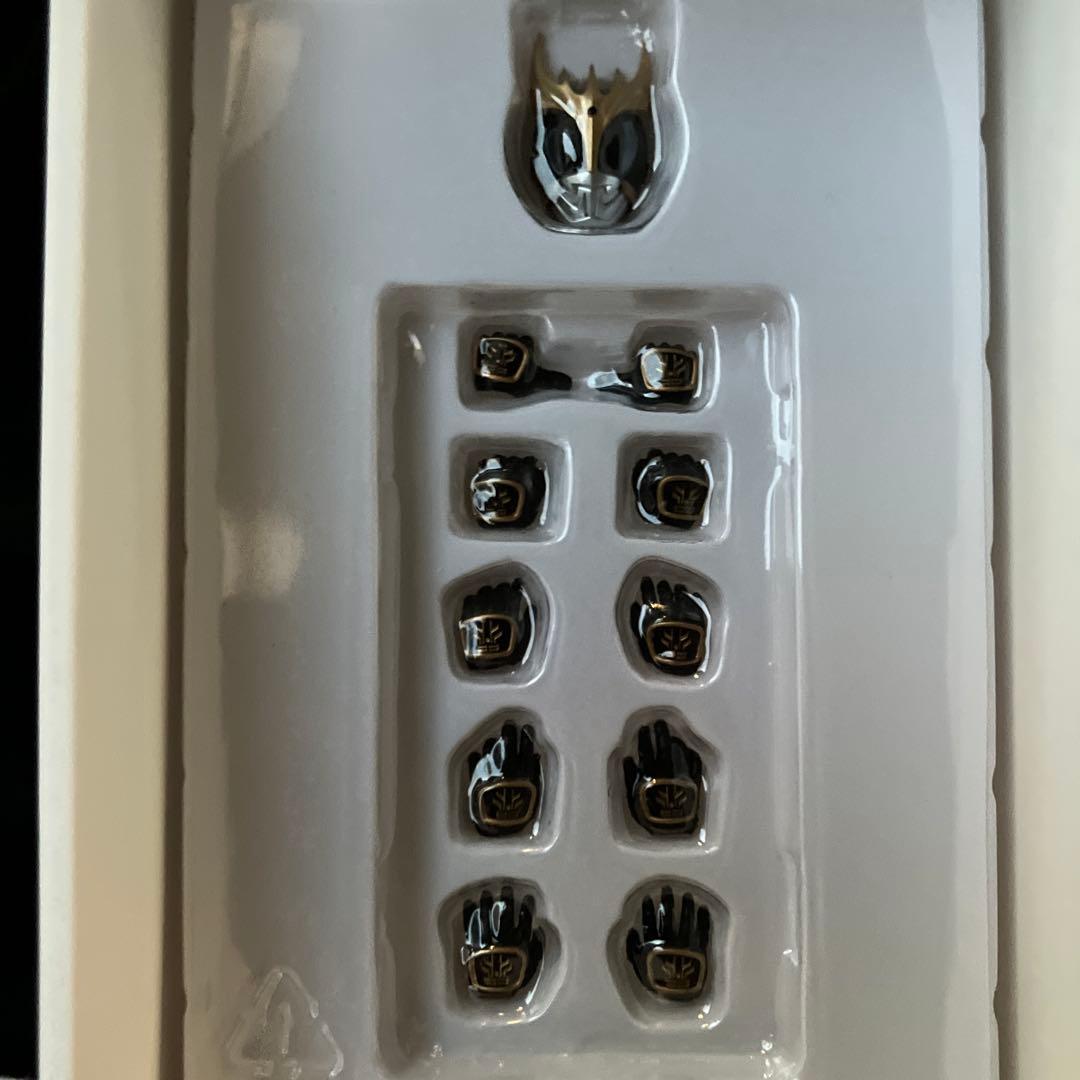 S.H.Figuarts真骨彫 仮面ライダークウガ アルティメットフォーム