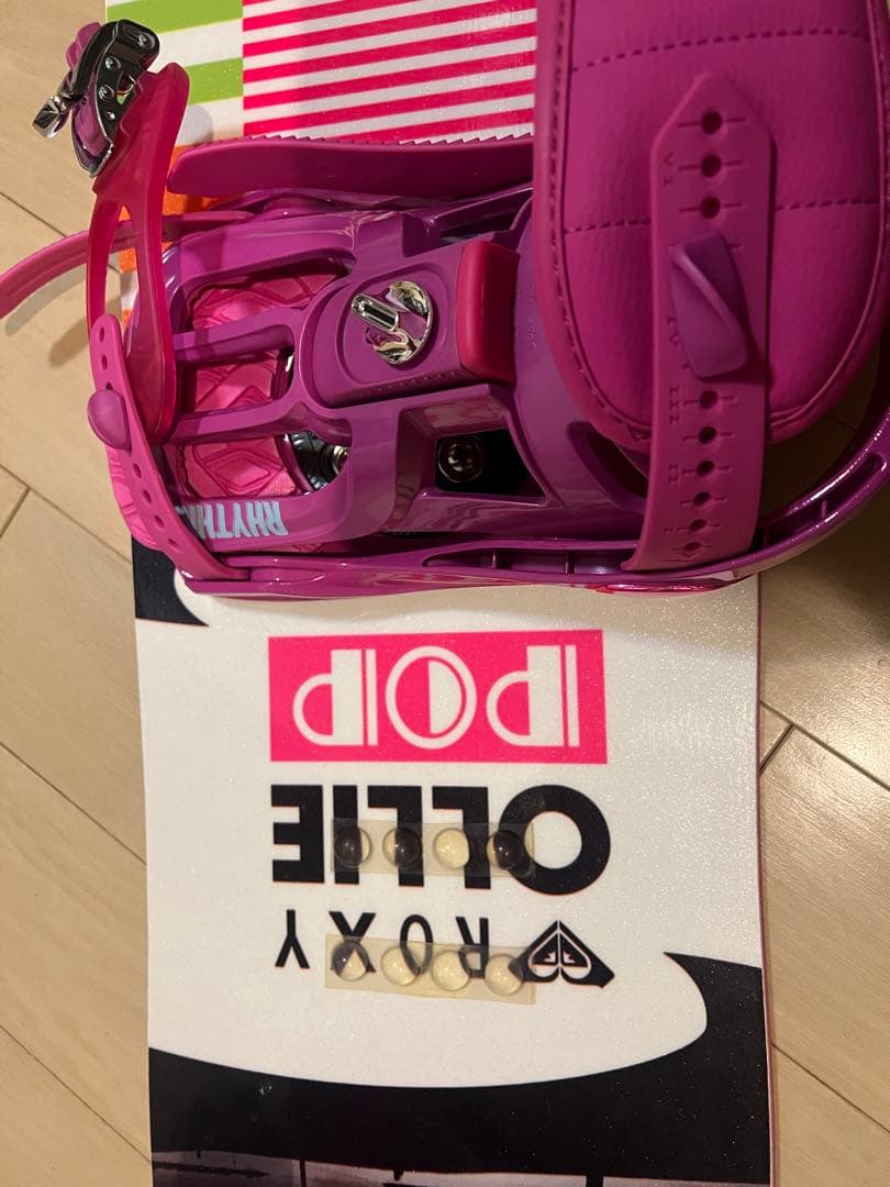スノーボード　2点セット　ROXY & Burtonバック付き