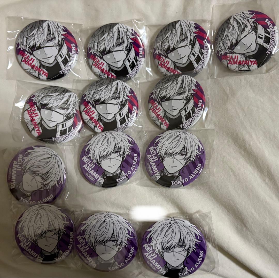 【13点セット】東京エイリアンズ　雨宮　東エリ　コミック　缶バッジ　戦闘