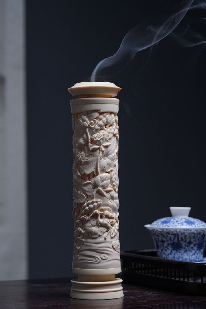 天然マンモス牙美しい手作り彫刻一鷺蓮昇香筒