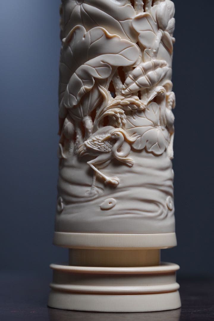 天然マンモス牙美しい手作り彫刻一鷺蓮昇香筒