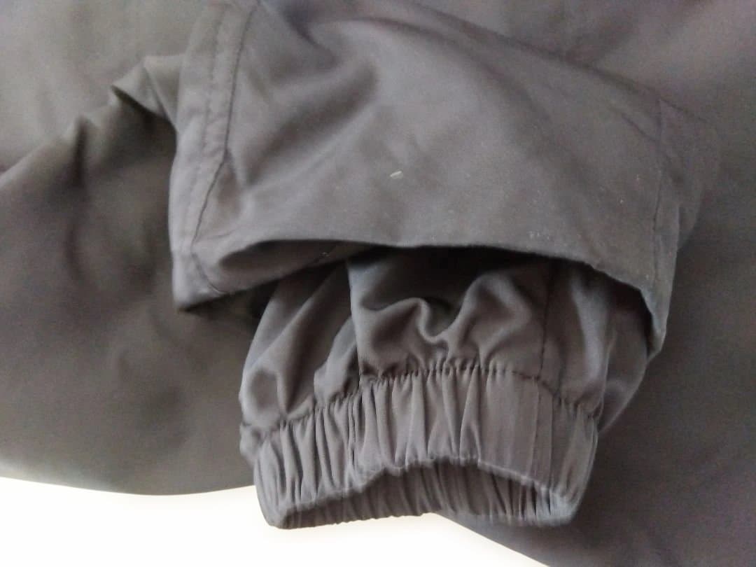 adabat 黒 ジャケット フード付き