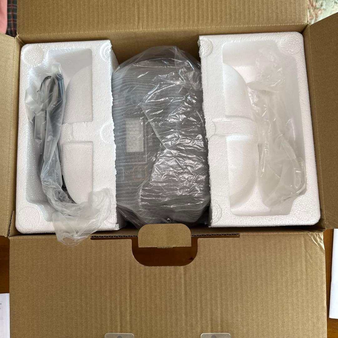 新品　RICE COOKER マイコン式炊飯ジャー　YJC−300(b)ブラック