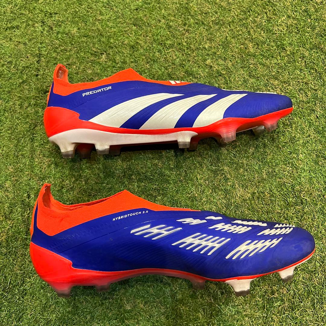シューズ Adidas Predator FG