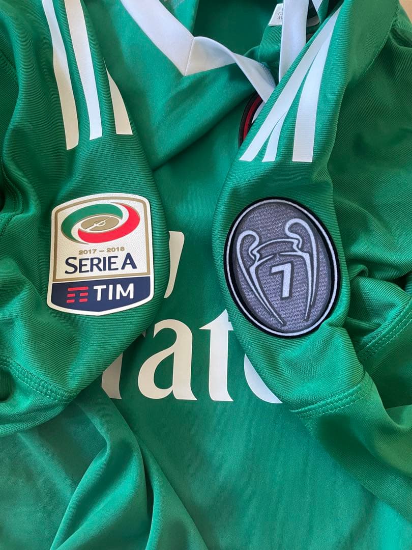 イタリアセリエAサッカーユニフォームGKアディダスACミラン17ドンナルンマ18