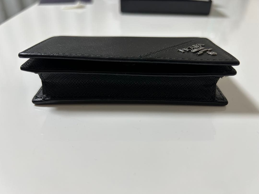 【美品】PRADAプラダ　サフィアーノ　ビジネスカード　名刺入れ