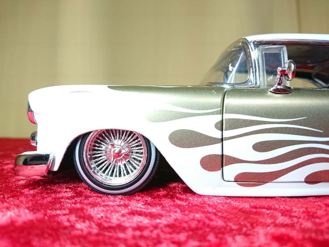 1955 シボレー ベルエア Jada toys 1/24