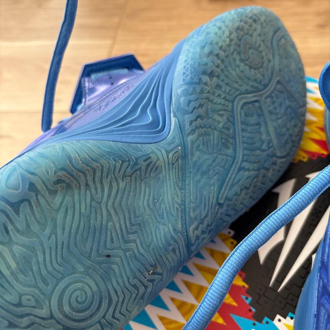 【値下】【着用二度】ANTA KAI 2 US8 26cm カイリー