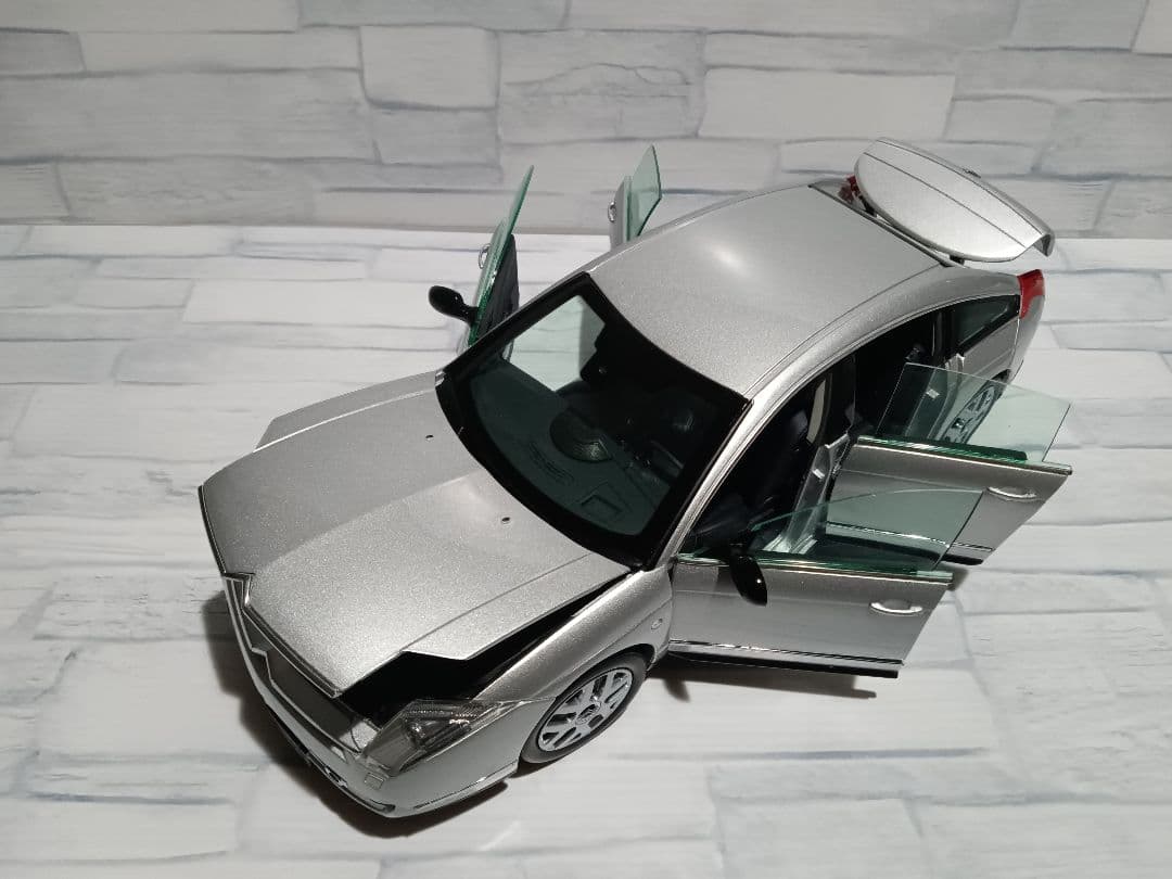 1/18 ノレブ　シトロエン　C6　ミニカー　シルバー