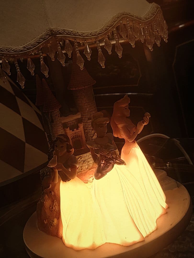 【スーパーレア・極美品】日本非売品　ビンテージ　ディズニーランプ　シンデレラ城