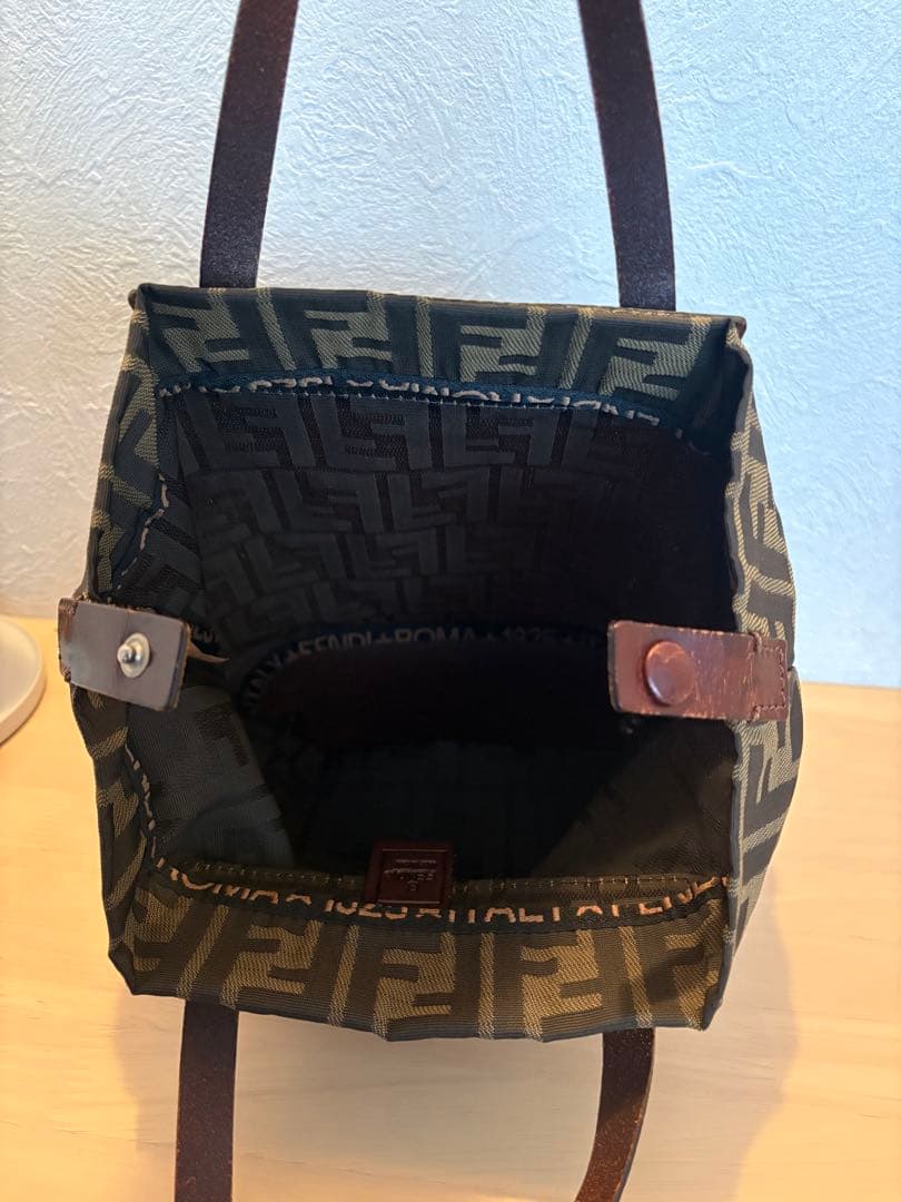 FENDI フェンディ 手提げ鞄　総柄