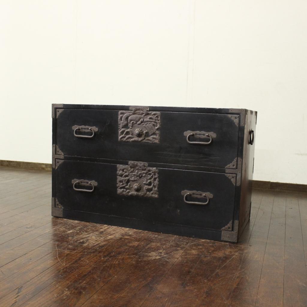 打ち出し金具！庄内箪笥 時代箪笥/チェスト/古道具/古民具/ローボード/収納